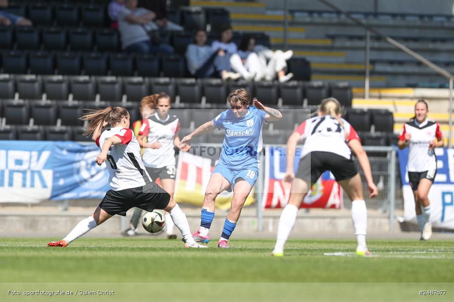 sport, action, Stadion am Brentanobad, SVM, SV Meppen 1912 e. V., SGE, Fussball, Frankfurt, Eintracht Frankfurt II, DFB, 25. Spieltag, 2. Frauen-Bundesliga, 11.05.2025 - Bild-ID: 2487677 sport, action, Stadion am Brentanobad, SVM, SV Meppen 1912 e. V., SGE, Fussball, Frankfurt, Eintracht Frankfurt II, DFB, 25. Spieltag, 2. Frauen-Bundesliga, 11.05.2025 - Bild-ID: 2487677