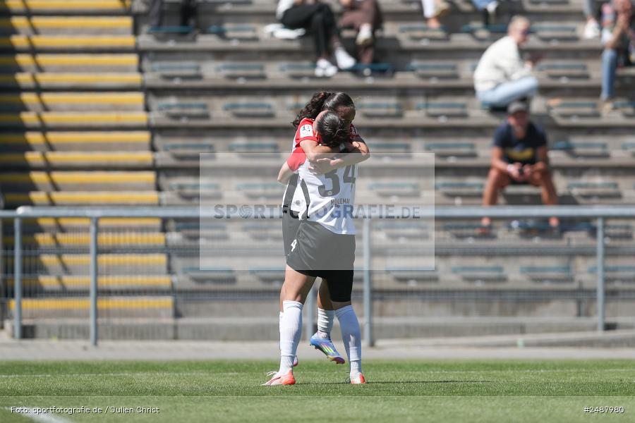 sport, action, Stadion am Brentanobad, SVM, SV Meppen 1912 e. V., SGE, Fussball, Frankfurt, Eintracht Frankfurt II, DFB, 25. Spieltag, 2. Frauen-Bundesliga, 11.05.2025 - Bild-ID: 2487980 sport, action, Stadion am Brentanobad, SVM, SV Meppen 1912 e. V., SGE, Fussball, Frankfurt, Eintracht Frankfurt II, DFB, 25. Spieltag, 2. Frauen-Bundesliga, 11.05.2025 - Bild-ID: 2487980