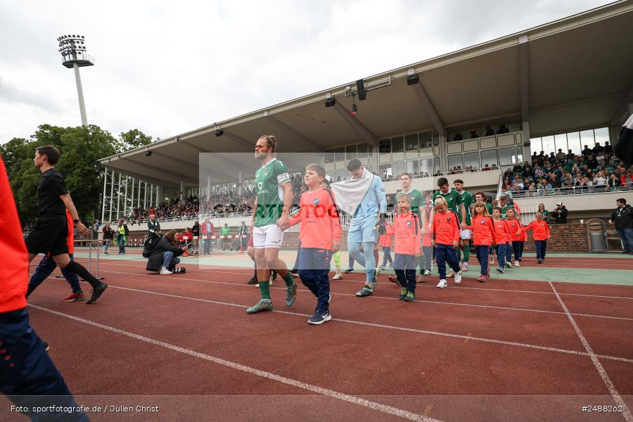 sport, action, Schweinfurt, Sachs Stadion, Regionalliga Bayern, Fussball, FCS, FCA, FC Augsburg II, BFV, 34. Spieltag, 16.05.2025, 1. FC Schweinfurt 1905 - Bild-ID: 2488262 sport, action, Schweinfurt, Sachs Stadion, Regionalliga Bayern, Fussball, FCS, FCA, FC Augsburg II, BFV, 34. Spieltag, 16.05.2025, 1. FC Schweinfurt 1905 - Bild-ID: 2488262