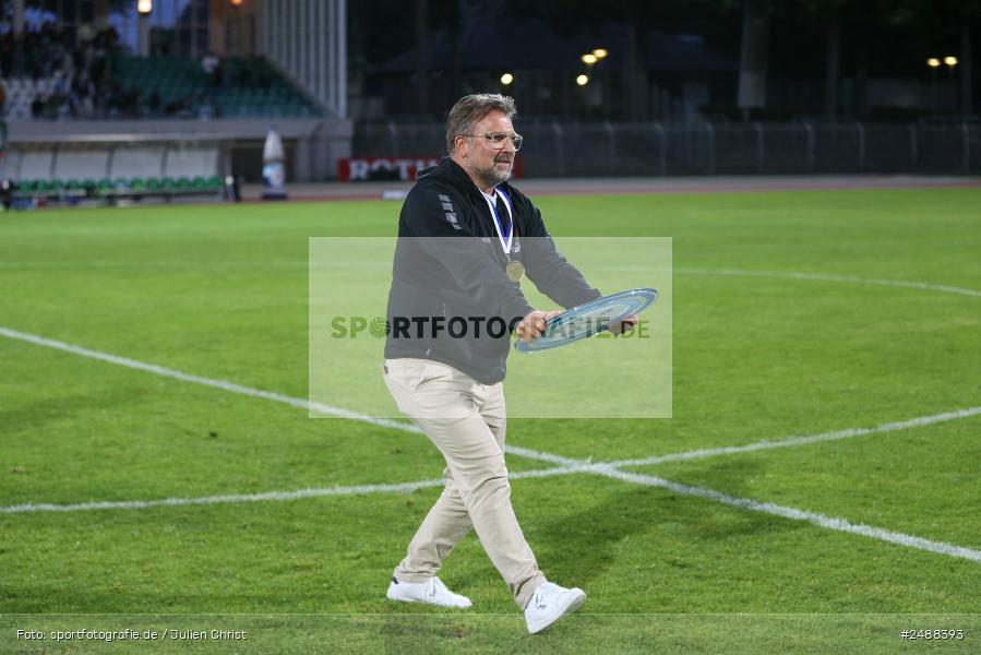 sport, action, Schweinfurt, Sachs Stadion, Regionalliga Bayern, Fussball, FCS, FCA, FC Augsburg II, BFV, 34. Spieltag, 16.05.2025, 1. FC Schweinfurt 1905 - Bild-ID: 2488393 sport, action, Schweinfurt, Sachs Stadion, Regionalliga Bayern, Fussball, FCS, FCA, FC Augsburg II, BFV, 34. Spieltag, 16.05.2025, 1. FC Schweinfurt 1905 - Bild-ID: 2488393