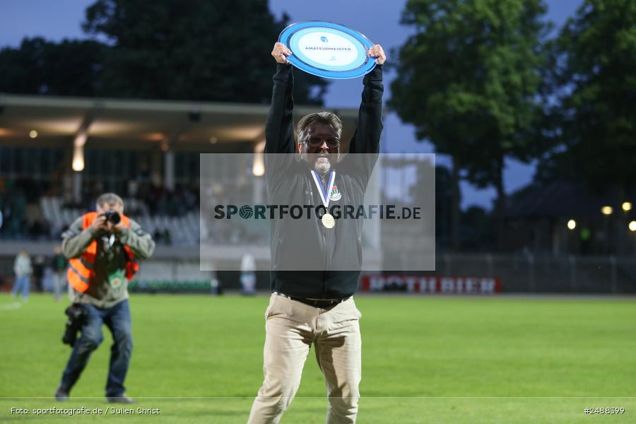 sport, action, Schweinfurt, Sachs Stadion, Regionalliga Bayern, Fussball, FCS, FCA, FC Augsburg II, BFV, 34. Spieltag, 16.05.2025, 1. FC Schweinfurt 1905 - Bild-ID: 2488399 sport, action, Schweinfurt, Sachs Stadion, Regionalliga Bayern, Fussball, FCS, FCA, FC Augsburg II, BFV, 34. Spieltag, 16.05.2025, 1. FC Schweinfurt 1905 - Bild-ID: 2488399