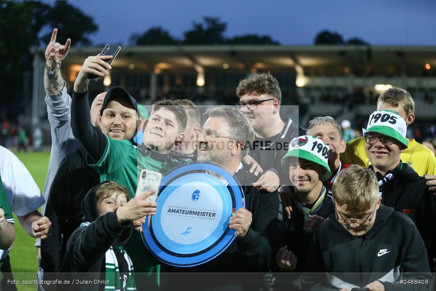sport, action, Schweinfurt, Sachs Stadion, Regionalliga Bayern, Fussball, FCS, FCA, FC Augsburg II, BFV, 34. Spieltag, 16.05.2025, 1. FC Schweinfurt 1905 - Bild-ID: 2488408