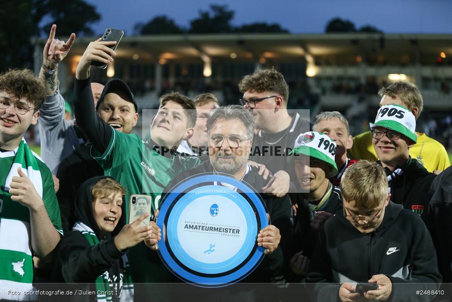 sport, action, Schweinfurt, Sachs Stadion, Regionalliga Bayern, Fussball, FCS, FCA, FC Augsburg II, BFV, 34. Spieltag, 16.05.2025, 1. FC Schweinfurt 1905 - Bild-ID: 2488410 sport, action, Schweinfurt, Sachs Stadion, Regionalliga Bayern, Fussball, FCS, FCA, FC Augsburg II, BFV, 34. Spieltag, 16.05.2025, 1. FC Schweinfurt 1905 - Bild-ID: 2488410