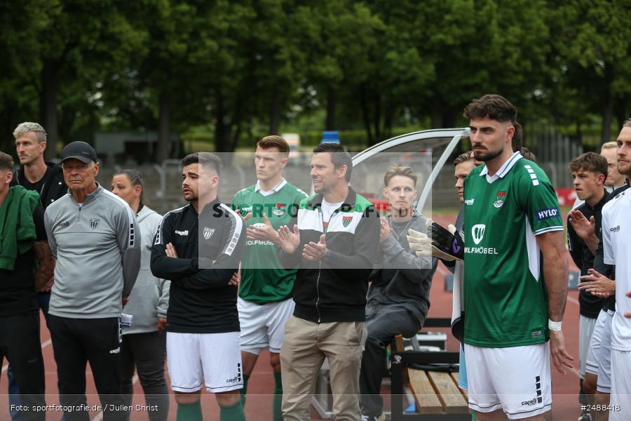 sport, action, Schweinfurt, Sachs Stadion, Regionalliga Bayern, Fussball, FCS, FCA, FC Augsburg II, BFV, 34. Spieltag, 16.05.2025, 1. FC Schweinfurt 1905 - Bild-ID: 2488418 sport, action, Schweinfurt, Sachs Stadion, Regionalliga Bayern, Fussball, FCS, FCA, FC Augsburg II, BFV, 34. Spieltag, 16.05.2025, 1. FC Schweinfurt 1905 - Bild-ID: 2488418