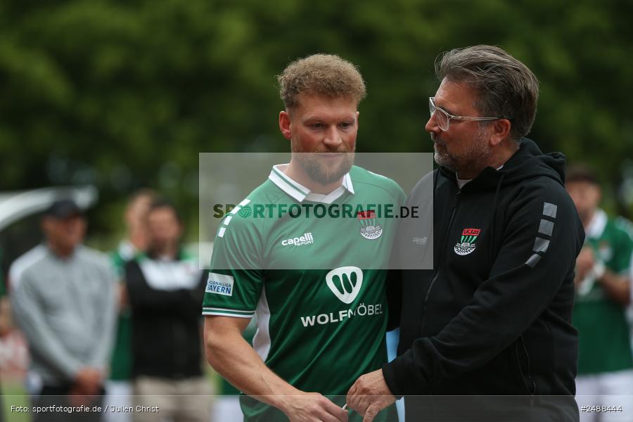 sport, action, Schweinfurt, Sachs Stadion, Regionalliga Bayern, Fussball, FCS, FCA, FC Augsburg II, BFV, 34. Spieltag, 16.05.2025, 1. FC Schweinfurt 1905 - Bild-ID: 2488444 sport, action, Schweinfurt, Sachs Stadion, Regionalliga Bayern, Fussball, FCS, FCA, FC Augsburg II, BFV, 34. Spieltag, 16.05.2025, 1. FC Schweinfurt 1905 - Bild-ID: 2488444
