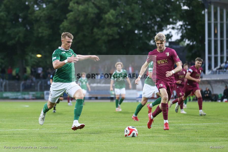sport, action, Schweinfurt, Sachs Stadion, Regionalliga Bayern, Fussball, FCS, FCA, FC Augsburg II, BFV, 34. Spieltag, 16.05.2025, 1. FC Schweinfurt 1905 - Bild-ID: 2488501 sport, action, Schweinfurt, Sachs Stadion, Regionalliga Bayern, Fussball, FCS, FCA, FC Augsburg II, BFV, 34. Spieltag, 16.05.2025, 1. FC Schweinfurt 1905 - Bild-ID: 2488501