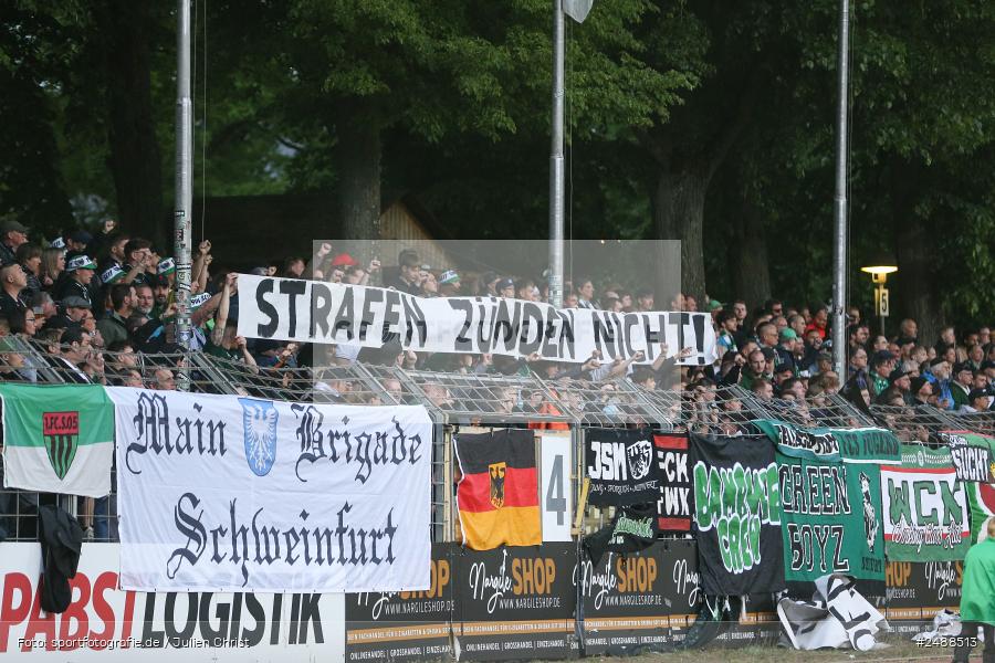 sport, action, Schweinfurt, Sachs Stadion, Regionalliga Bayern, Fussball, FCS, FCA, FC Augsburg II, BFV, 34. Spieltag, 16.05.2025, 1. FC Schweinfurt 1905 - Bild-ID: 2488513 sport, action, Schweinfurt, Sachs Stadion, Regionalliga Bayern, Fussball, FCS, FCA, FC Augsburg II, BFV, 34. Spieltag, 16.05.2025, 1. FC Schweinfurt 1905 - Bild-ID: 2488513