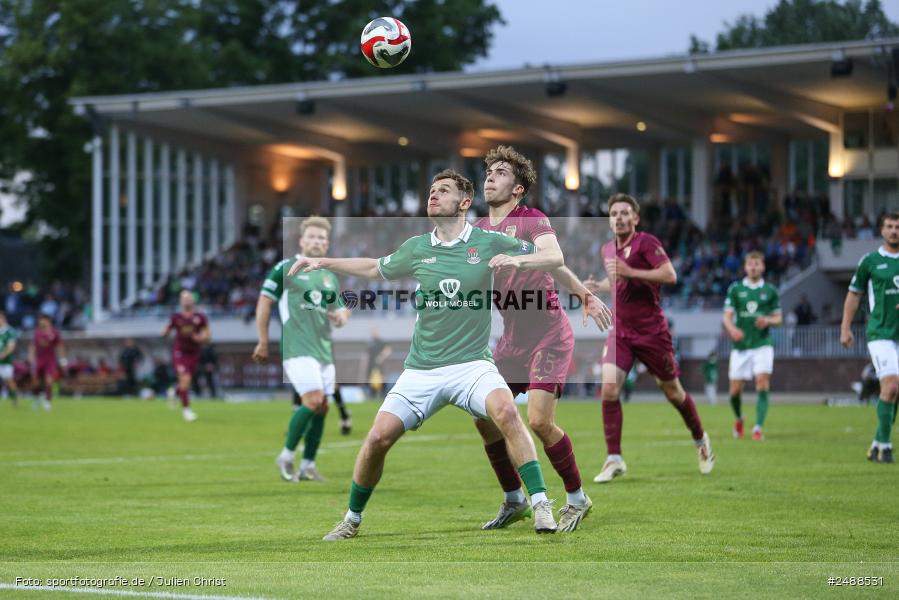 sport, action, Schweinfurt, Sachs Stadion, Regionalliga Bayern, Fussball, FCS, FCA, FC Augsburg II, BFV, 34. Spieltag, 16.05.2025, 1. FC Schweinfurt 1905 - Bild-ID: 2488531
