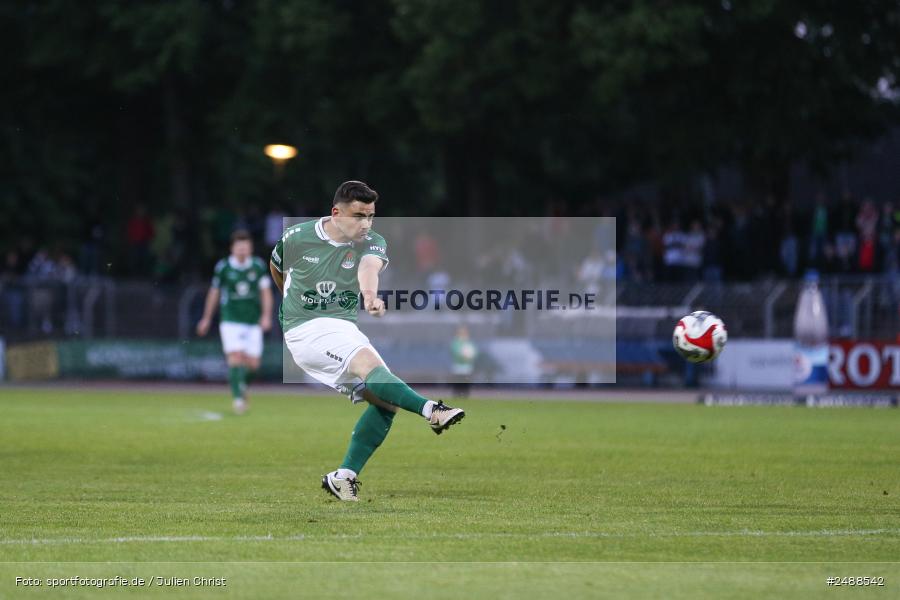 sport, action, Schweinfurt, Sachs Stadion, Regionalliga Bayern, Fussball, FCS, FCA, FC Augsburg II, BFV, 34. Spieltag, 16.05.2025, 1. FC Schweinfurt 1905 - Bild-ID: 2488542 sport, action, Schweinfurt, Sachs Stadion, Regionalliga Bayern, Fussball, FCS, FCA, FC Augsburg II, BFV, 34. Spieltag, 16.05.2025, 1. FC Schweinfurt 1905 - Bild-ID: 2488542