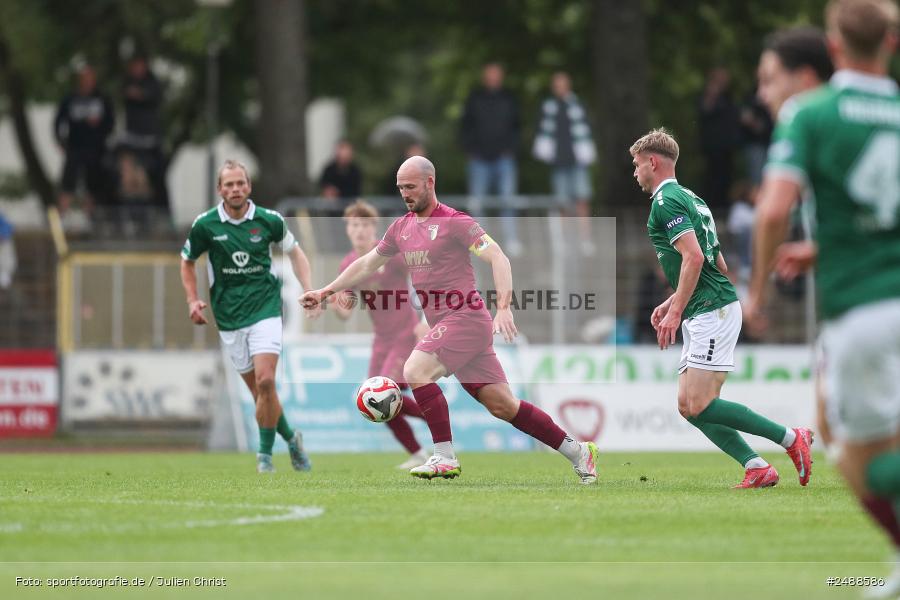 sport, action, Schweinfurt, Sachs Stadion, Regionalliga Bayern, Fussball, FCS, FCA, FC Augsburg II, BFV, 34. Spieltag, 16.05.2025, 1. FC Schweinfurt 1905 - Bild-ID: 2488586 sport, action, Schweinfurt, Sachs Stadion, Regionalliga Bayern, Fussball, FCS, FCA, FC Augsburg II, BFV, 34. Spieltag, 16.05.2025, 1. FC Schweinfurt 1905 - Bild-ID: 2488586