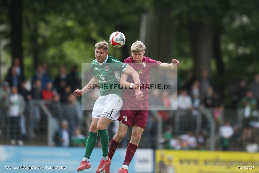 sport, action, Schweinfurt, Sachs Stadion, Regionalliga Bayern, Fussball, FCS, FCA, FC Augsburg II, BFV, 34. Spieltag, 16.05.2025, 1. FC Schweinfurt 1905 - Bild-ID: 2488589