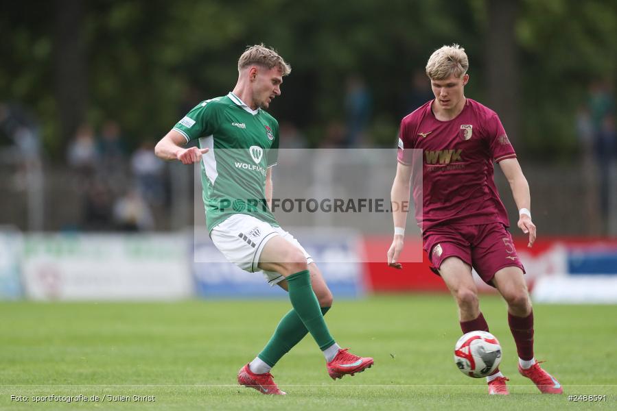 sport, action, Schweinfurt, Sachs Stadion, Regionalliga Bayern, Fussball, FCS, FCA, FC Augsburg II, BFV, 34. Spieltag, 16.05.2025, 1. FC Schweinfurt 1905 - Bild-ID: 2488591 sport, action, Schweinfurt, Sachs Stadion, Regionalliga Bayern, Fussball, FCS, FCA, FC Augsburg II, BFV, 34. Spieltag, 16.05.2025, 1. FC Schweinfurt 1905 - Bild-ID: 2488591