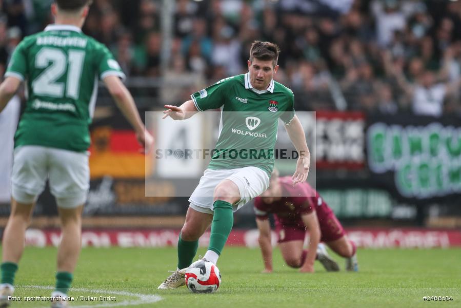 sport, action, Schweinfurt, Sachs Stadion, Regionalliga Bayern, Fussball, FCS, FCA, FC Augsburg II, BFV, 34. Spieltag, 16.05.2025, 1. FC Schweinfurt 1905 - Bild-ID: 2488604