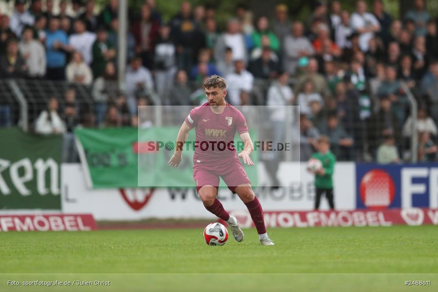 sport, action, Schweinfurt, Sachs Stadion, Regionalliga Bayern, Fussball, FCS, FCA, FC Augsburg II, BFV, 34. Spieltag, 16.05.2025, 1. FC Schweinfurt 1905 - Bild-ID: 2488611