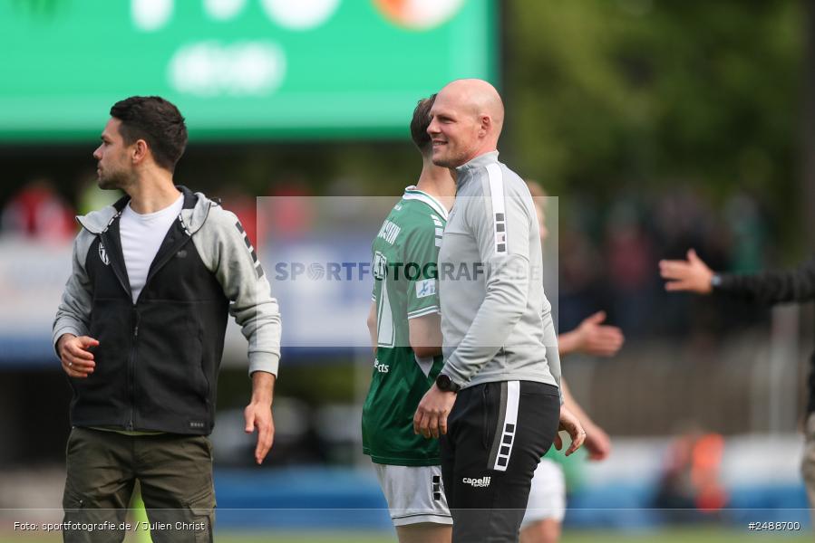 sport, action, Schweinfurt, Sachs Stadion, Regionalliga Bayern, Fussball, FCS, FCA, FC Augsburg II, BFV, 34. Spieltag, 16.05.2025, 1. FC Schweinfurt 1905 - Bild-ID: 2488700 sport, action, Schweinfurt, Sachs Stadion, Regionalliga Bayern, Fussball, FCS, FCA, FC Augsburg II, BFV, 34. Spieltag, 16.05.2025, 1. FC Schweinfurt 1905 - Bild-ID: 2488700