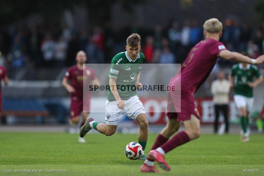 sport, action, Schweinfurt, Sachs Stadion, Regionalliga Bayern, Fussball, FCS, FCA, FC Augsburg II, BFV, 34. Spieltag, 16.05.2025, 1. FC Schweinfurt 1905 - Bild-ID: 2488721 sport, action, Schweinfurt, Sachs Stadion, Regionalliga Bayern, Fussball, FCS, FCA, FC Augsburg II, BFV, 34. Spieltag, 16.05.2025, 1. FC Schweinfurt 1905 - Bild-ID: 2488721
