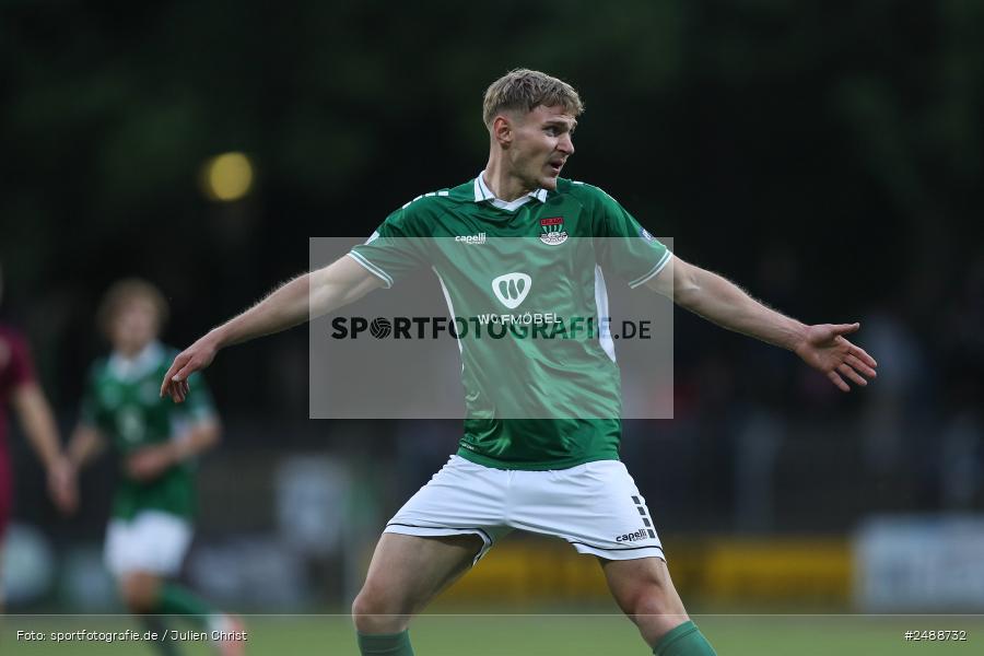 sport, action, Schweinfurt, Sachs Stadion, Regionalliga Bayern, Fussball, FCS, FCA, FC Augsburg II, BFV, 34. Spieltag, 16.05.2025, 1. FC Schweinfurt 1905 - Bild-ID: 2488732 sport, action, Schweinfurt, Sachs Stadion, Regionalliga Bayern, Fussball, FCS, FCA, FC Augsburg II, BFV, 34. Spieltag, 16.05.2025, 1. FC Schweinfurt 1905 - Bild-ID: 2488732
