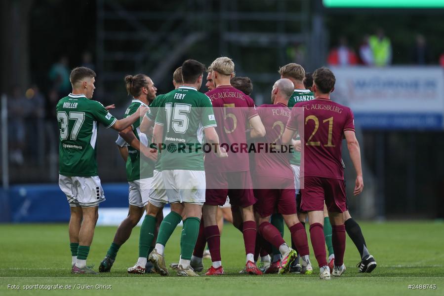 sport, action, Schweinfurt, Sachs Stadion, Regionalliga Bayern, Fussball, FCS, FCA, FC Augsburg II, BFV, 34. Spieltag, 16.05.2025, 1. FC Schweinfurt 1905 - Bild-ID: 2488743 sport, action, Schweinfurt, Sachs Stadion, Regionalliga Bayern, Fussball, FCS, FCA, FC Augsburg II, BFV, 34. Spieltag, 16.05.2025, 1. FC Schweinfurt 1905 - Bild-ID: 2488743