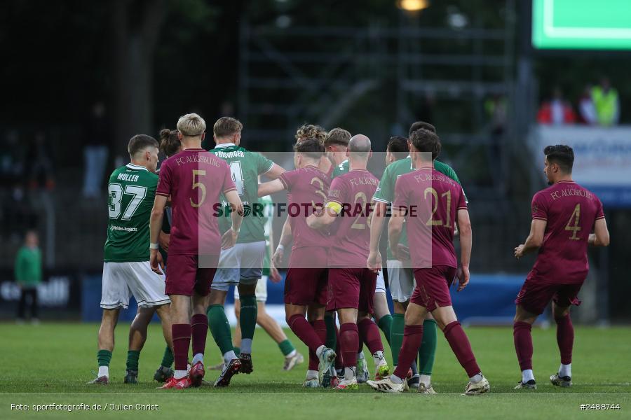 sport, action, Schweinfurt, Sachs Stadion, Regionalliga Bayern, Fussball, FCS, FCA, FC Augsburg II, BFV, 34. Spieltag, 16.05.2025, 1. FC Schweinfurt 1905 - Bild-ID: 2488744 sport, action, Schweinfurt, Sachs Stadion, Regionalliga Bayern, Fussball, FCS, FCA, FC Augsburg II, BFV, 34. Spieltag, 16.05.2025, 1. FC Schweinfurt 1905 - Bild-ID: 2488744