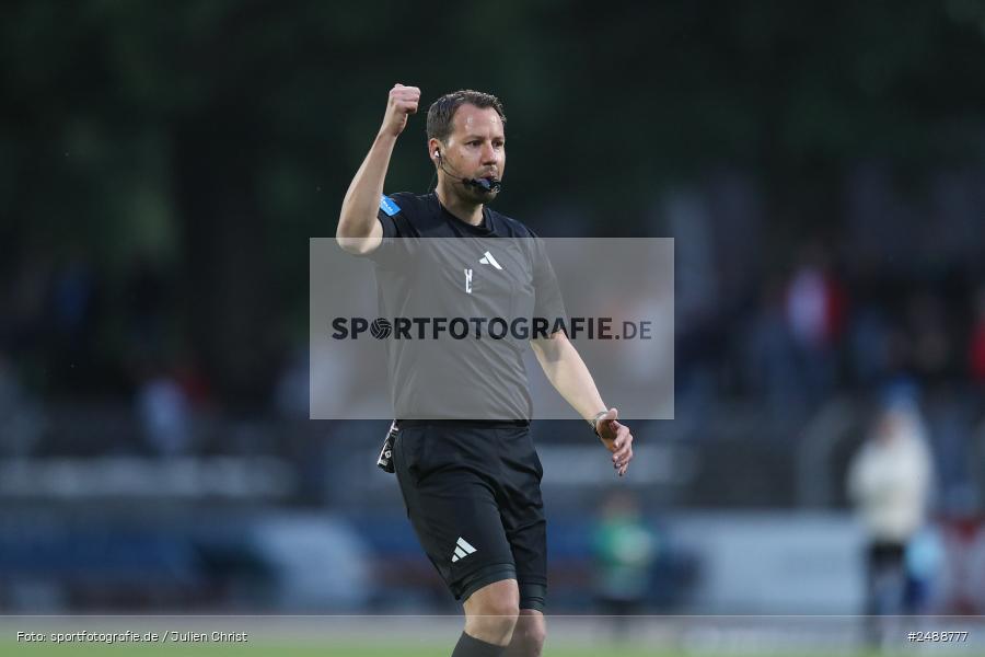 sport, action, Schweinfurt, Sachs Stadion, Regionalliga Bayern, Fussball, FCS, FCA, FC Augsburg II, BFV, 34. Spieltag, 16.05.2025, 1. FC Schweinfurt 1905 - Bild-ID: 2488777 sport, action, Schweinfurt, Sachs Stadion, Regionalliga Bayern, Fussball, FCS, FCA, FC Augsburg II, BFV, 34. Spieltag, 16.05.2025, 1. FC Schweinfurt 1905 - Bild-ID: 2488777