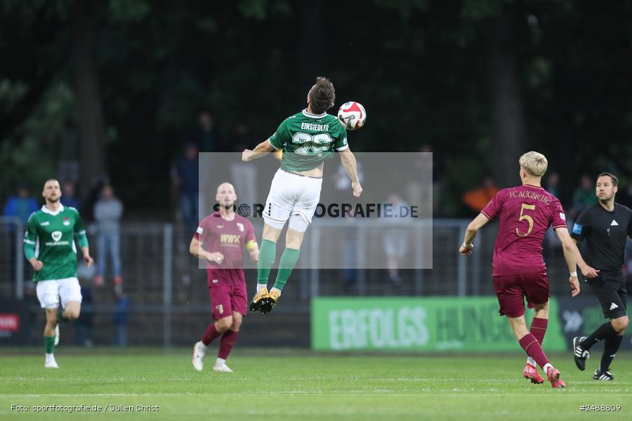 sport, action, Schweinfurt, Sachs Stadion, Regionalliga Bayern, Fussball, FCS, FCA, FC Augsburg II, BFV, 34. Spieltag, 16.05.2025, 1. FC Schweinfurt 1905 - Bild-ID: 2488809 sport, action, Schweinfurt, Sachs Stadion, Regionalliga Bayern, Fussball, FCS, FCA, FC Augsburg II, BFV, 34. Spieltag, 16.05.2025, 1. FC Schweinfurt 1905 - Bild-ID: 2488809
