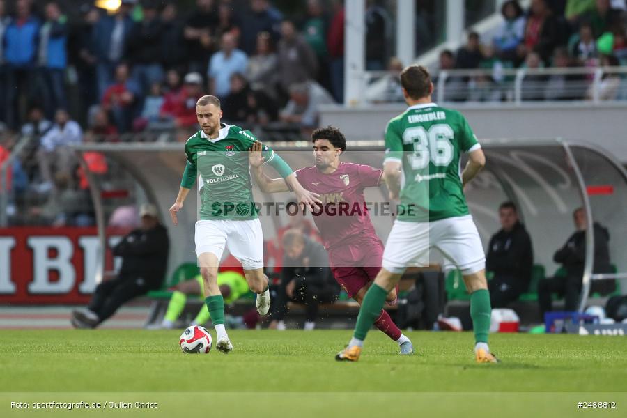sport, action, Schweinfurt, Sachs Stadion, Regionalliga Bayern, Fussball, FCS, FCA, FC Augsburg II, BFV, 34. Spieltag, 16.05.2025, 1. FC Schweinfurt 1905 - Bild-ID: 2488812 sport, action, Schweinfurt, Sachs Stadion, Regionalliga Bayern, Fussball, FCS, FCA, FC Augsburg II, BFV, 34. Spieltag, 16.05.2025, 1. FC Schweinfurt 1905 - Bild-ID: 2488812