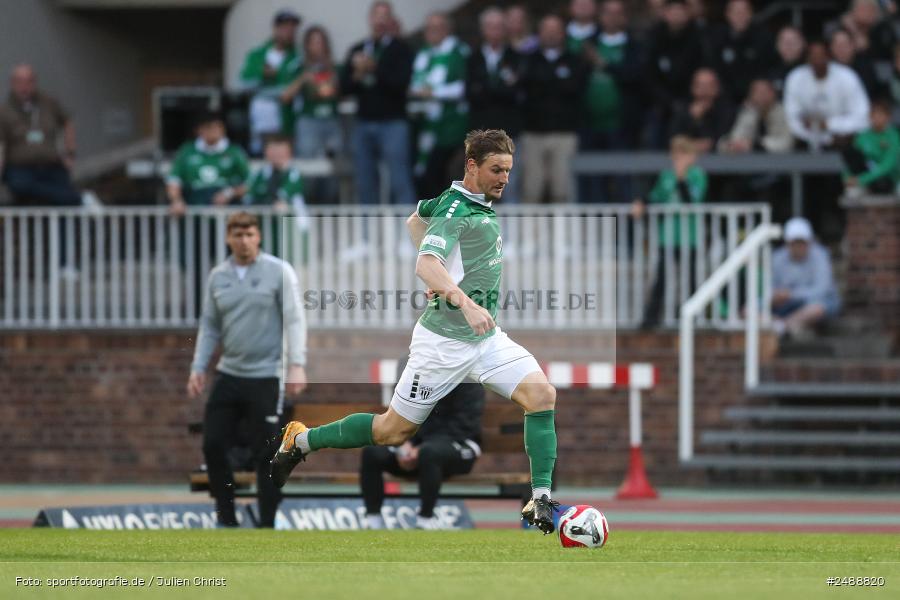 sport, action, Schweinfurt, Sachs Stadion, Regionalliga Bayern, Fussball, FCS, FCA, FC Augsburg II, BFV, 34. Spieltag, 16.05.2025, 1. FC Schweinfurt 1905 - Bild-ID: 2488820 sport, action, Schweinfurt, Sachs Stadion, Regionalliga Bayern, Fussball, FCS, FCA, FC Augsburg II, BFV, 34. Spieltag, 16.05.2025, 1. FC Schweinfurt 1905 - Bild-ID: 2488820