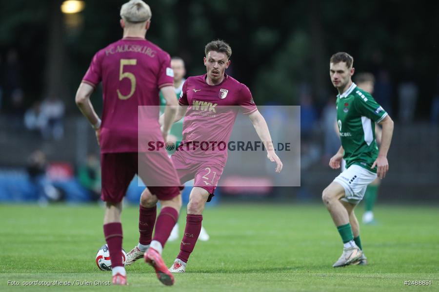 sport, action, Schweinfurt, Sachs Stadion, Regionalliga Bayern, Fussball, FCS, FCA, FC Augsburg II, BFV, 34. Spieltag, 16.05.2025, 1. FC Schweinfurt 1905 - Bild-ID: 2488831 sport, action, Schweinfurt, Sachs Stadion, Regionalliga Bayern, Fussball, FCS, FCA, FC Augsburg II, BFV, 34. Spieltag, 16.05.2025, 1. FC Schweinfurt 1905 - Bild-ID: 2488831