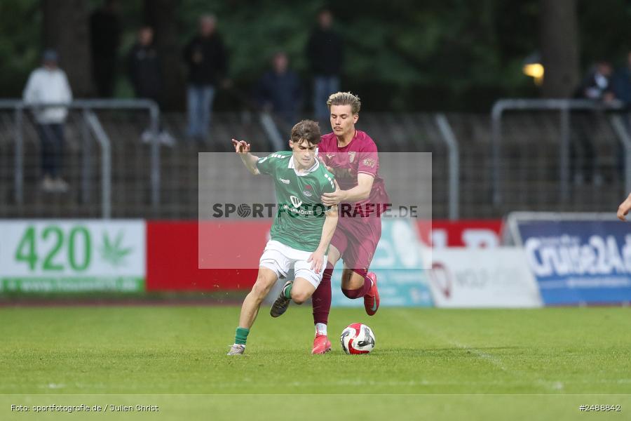 sport, action, Schweinfurt, Sachs Stadion, Regionalliga Bayern, Fussball, FCS, FCA, FC Augsburg II, BFV, 34. Spieltag, 16.05.2025, 1. FC Schweinfurt 1905 - Bild-ID: 2488842 sport, action, Schweinfurt, Sachs Stadion, Regionalliga Bayern, Fussball, FCS, FCA, FC Augsburg II, BFV, 34. Spieltag, 16.05.2025, 1. FC Schweinfurt 1905 - Bild-ID: 2488842