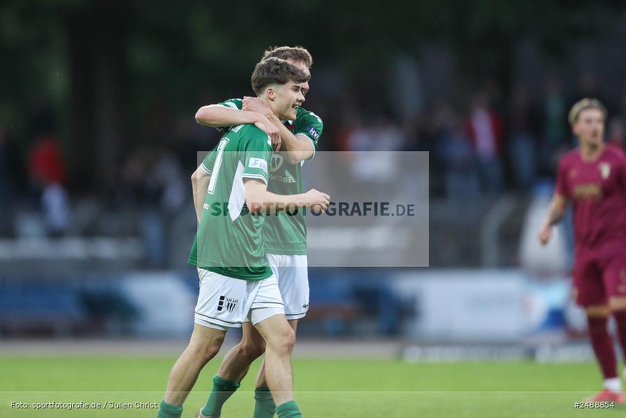 sport, action, Schweinfurt, Sachs Stadion, Regionalliga Bayern, Fussball, FCS, FCA, FC Augsburg II, BFV, 34. Spieltag, 16.05.2025, 1. FC Schweinfurt 1905 - Bild-ID: 2488854 sport, action, Schweinfurt, Sachs Stadion, Regionalliga Bayern, Fussball, FCS, FCA, FC Augsburg II, BFV, 34. Spieltag, 16.05.2025, 1. FC Schweinfurt 1905 - Bild-ID: 2488854