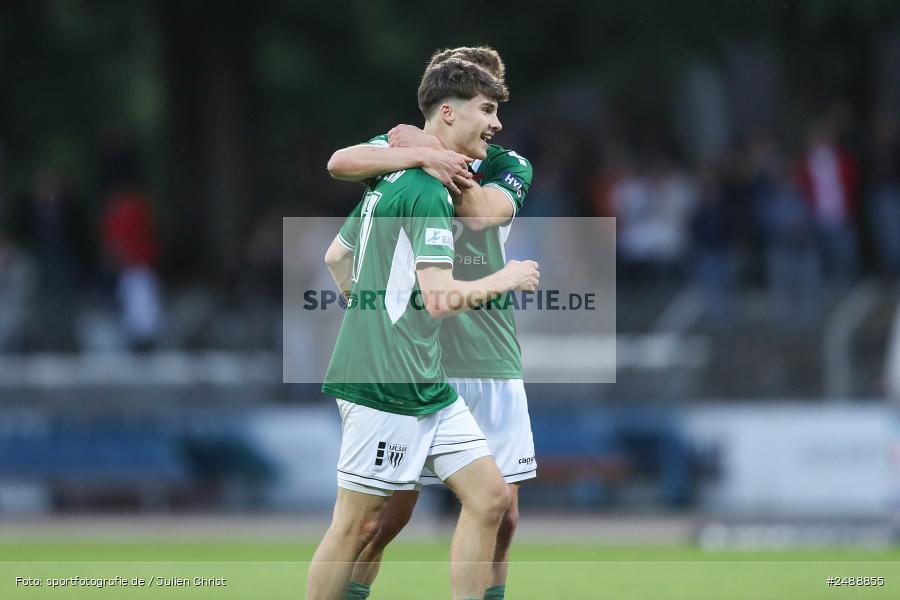 sport, action, Schweinfurt, Sachs Stadion, Regionalliga Bayern, Fussball, FCS, FCA, FC Augsburg II, BFV, 34. Spieltag, 16.05.2025, 1. FC Schweinfurt 1905 - Bild-ID: 2488855