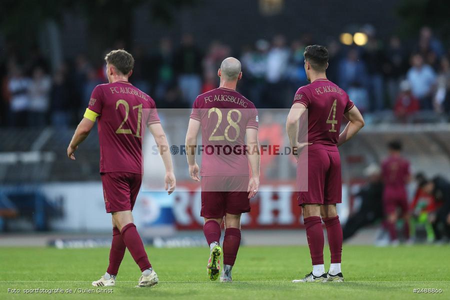 sport, action, Schweinfurt, Sachs Stadion, Regionalliga Bayern, Fussball, FCS, FCA, FC Augsburg II, BFV, 34. Spieltag, 16.05.2025, 1. FC Schweinfurt 1905 - Bild-ID: 2488866