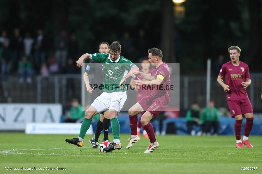 sport, action, Schweinfurt, Sachs Stadion, Regionalliga Bayern, Fussball, FCS, FCA, FC Augsburg II, BFV, 34. Spieltag, 16.05.2025, 1. FC Schweinfurt 1905 - Bild-ID: 2488879 sport, action, Schweinfurt, Sachs Stadion, Regionalliga Bayern, Fussball, FCS, FCA, FC Augsburg II, BFV, 34. Spieltag, 16.05.2025, 1. FC Schweinfurt 1905 - Bild-ID: 2488879