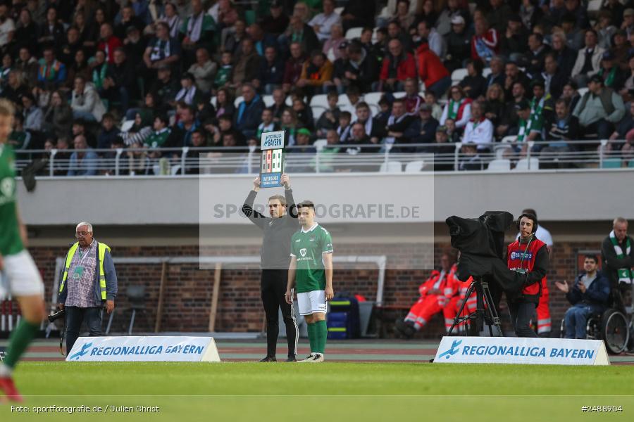 sport, action, Schweinfurt, Sachs Stadion, Regionalliga Bayern, Fussball, FCS, FCA, FC Augsburg II, BFV, 34. Spieltag, 16.05.2025, 1. FC Schweinfurt 1905 - Bild-ID: 2488904 sport, action, Schweinfurt, Sachs Stadion, Regionalliga Bayern, Fussball, FCS, FCA, FC Augsburg II, BFV, 34. Spieltag, 16.05.2025, 1. FC Schweinfurt 1905 - Bild-ID: 2488904