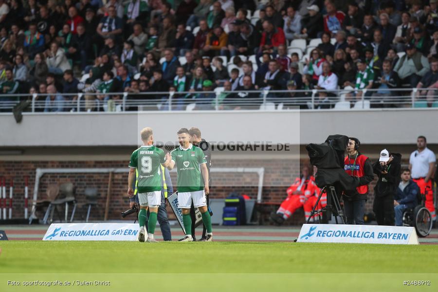 sport, action, Schweinfurt, Sachs Stadion, Regionalliga Bayern, Fussball, FCS, FCA, FC Augsburg II, BFV, 34. Spieltag, 16.05.2025, 1. FC Schweinfurt 1905 - Bild-ID: 2488912 sport, action, Schweinfurt, Sachs Stadion, Regionalliga Bayern, Fussball, FCS, FCA, FC Augsburg II, BFV, 34. Spieltag, 16.05.2025, 1. FC Schweinfurt 1905 - Bild-ID: 2488912