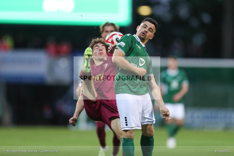 sport, action, Schweinfurt, Sachs Stadion, Regionalliga Bayern, Fussball, FCS, FCA, FC Augsburg II, BFV, 34. Spieltag, 16.05.2025, 1. FC Schweinfurt 1905 - Bild-ID: 2488933