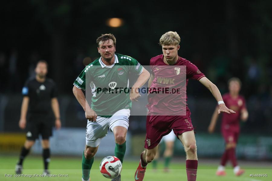 sport, action, Schweinfurt, Sachs Stadion, Regionalliga Bayern, Fussball, FCS, FCA, FC Augsburg II, BFV, 34. Spieltag, 16.05.2025, 1. FC Schweinfurt 1905 - Bild-ID: 2488935 sport, action, Schweinfurt, Sachs Stadion, Regionalliga Bayern, Fussball, FCS, FCA, FC Augsburg II, BFV, 34. Spieltag, 16.05.2025, 1. FC Schweinfurt 1905 - Bild-ID: 2488935