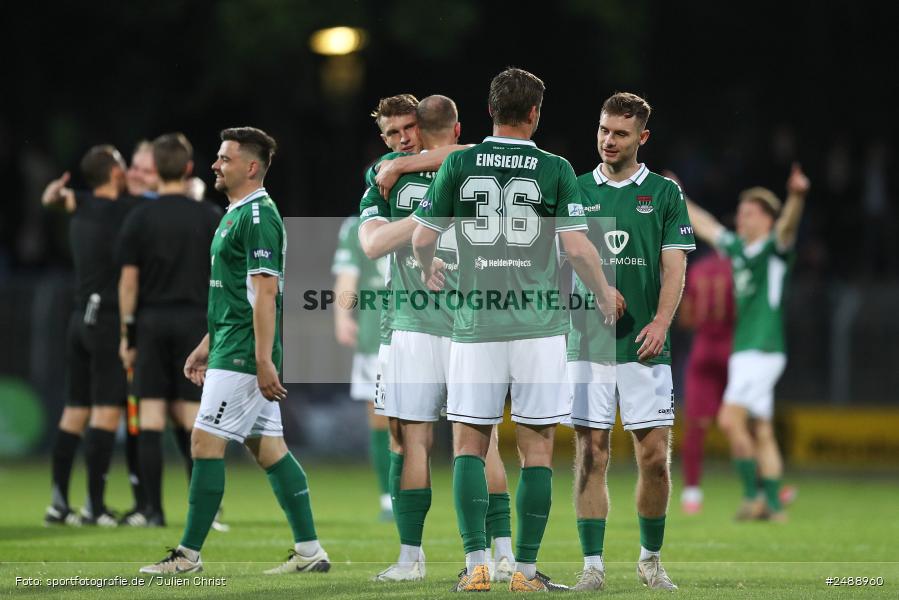 sport, action, Schweinfurt, Sachs Stadion, Regionalliga Bayern, Fussball, FCS, FCA, FC Augsburg II, BFV, 34. Spieltag, 16.05.2025, 1. FC Schweinfurt 1905 - Bild-ID: 2488960