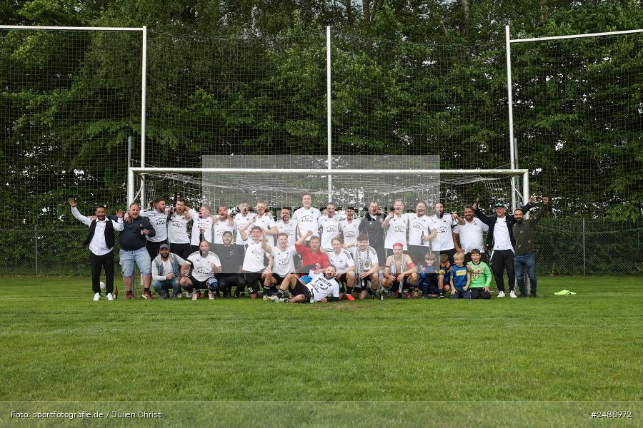 sport, action, TV Marktheidenfeld, Sportgelände, Schollbrunn, SC Schollbrunn, Fussball, BFV, A-Klasse Würzburg Gr. 4, 17.05.2025 - Bild-ID: 2488972