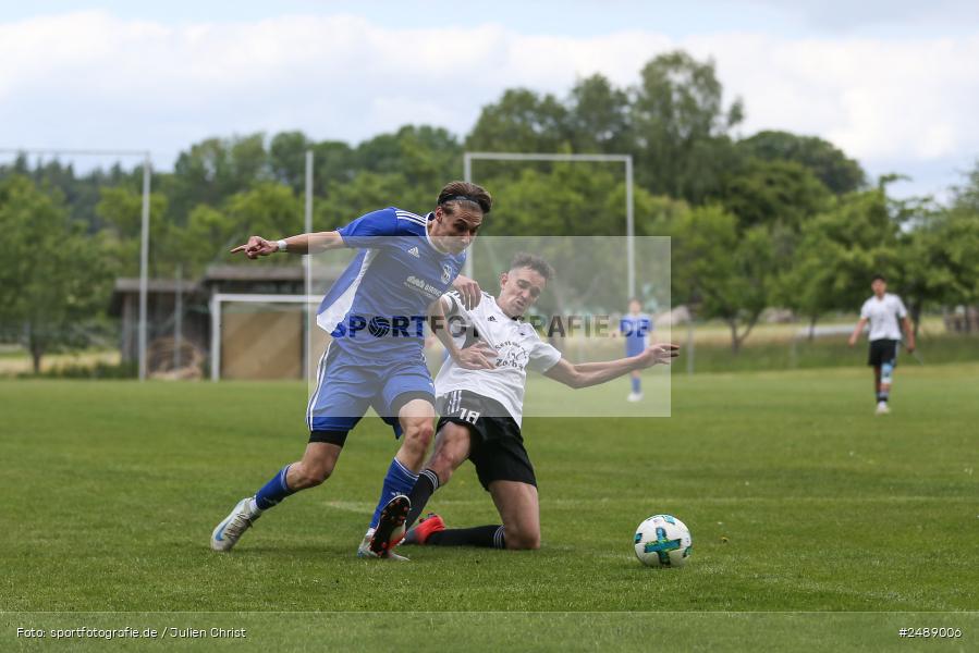 sport, action, TV Marktheidenfeld, Sportgelände, Schollbrunn, SC Schollbrunn, Fussball, BFV, A-Klasse Würzburg Gr. 4, 17.05.2025 - Bild-ID: 2489006 sport, action, TV Marktheidenfeld, Sportgelände, Schollbrunn, SC Schollbrunn, Fussball, BFV, A-Klasse Würzburg Gr. 4, 17.05.2025 - Bild-ID: 2489006