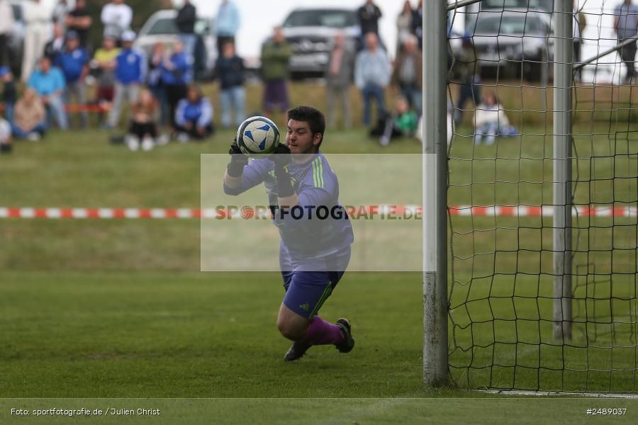 sport, action, TV Marktheidenfeld, Sportgelände, Schollbrunn, SC Schollbrunn, Fussball, BFV, A-Klasse Würzburg Gr. 4, 17.05.2025 - Bild-ID: 2489037 sport, action, TV Marktheidenfeld, Sportgelände, Schollbrunn, SC Schollbrunn, Fussball, BFV, A-Klasse Würzburg Gr. 4, 17.05.2025 - Bild-ID: 2489037