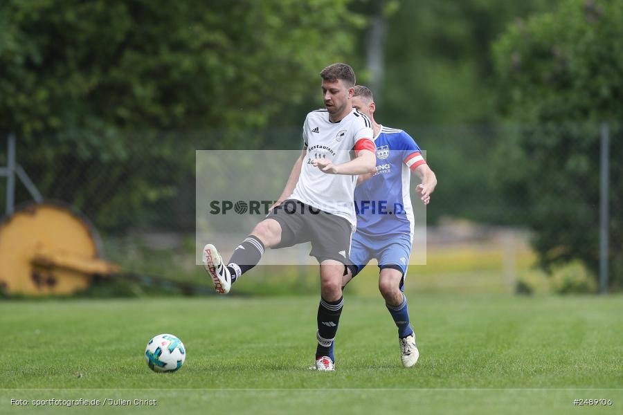 sport, action, TV Marktheidenfeld, Sportgelände, Schollbrunn, SC Schollbrunn, Fussball, BFV, A-Klasse Würzburg Gr. 4, 17.05.2025 - Bild-ID: 2489106 sport, action, TV Marktheidenfeld, Sportgelände, Schollbrunn, SC Schollbrunn, Fussball, BFV, A-Klasse Würzburg Gr. 4, 17.05.2025 - Bild-ID: 2489106
