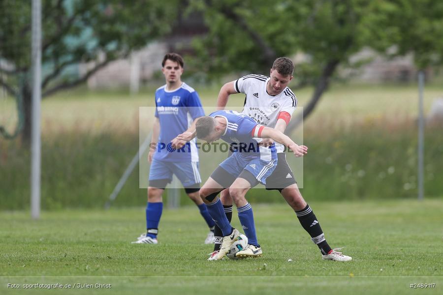 sport, action, TV Marktheidenfeld, Sportgelände, Schollbrunn, SC Schollbrunn, Fussball, BFV, A-Klasse Würzburg Gr. 4, 17.05.2025 - Bild-ID: 2489117 sport, action, TV Marktheidenfeld, Sportgelände, Schollbrunn, SC Schollbrunn, Fussball, BFV, A-Klasse Würzburg Gr. 4, 17.05.2025 - Bild-ID: 2489117