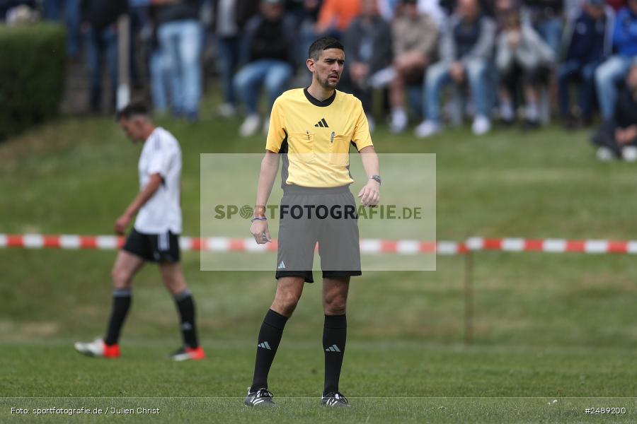 sport, action, TV Marktheidenfeld, Sportgelände, Schollbrunn, SC Schollbrunn, Fussball, BFV, A-Klasse Würzburg Gr. 4, 17.05.2025 - Bild-ID: 2489200