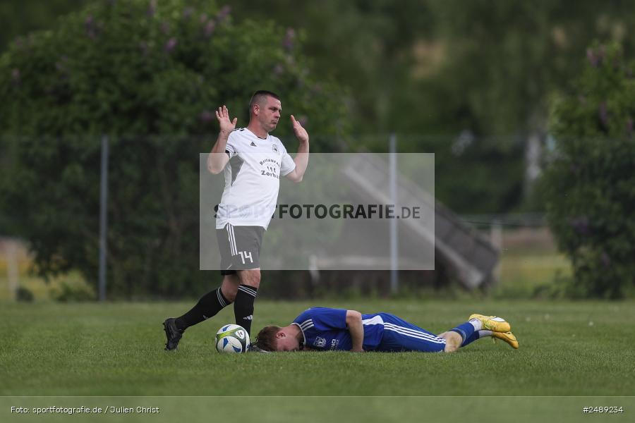 sport, action, TV Marktheidenfeld, Sportgelände, Schollbrunn, SC Schollbrunn, Fussball, BFV, A-Klasse Würzburg Gr. 4, 17.05.2025 - Bild-ID: 2489234 sport, action, TV Marktheidenfeld, Sportgelände, Schollbrunn, SC Schollbrunn, Fussball, BFV, A-Klasse Würzburg Gr. 4, 17.05.2025 - Bild-ID: 2489234