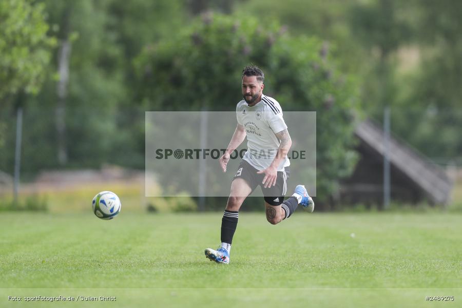 sport, action, TV Marktheidenfeld, Sportgelände, Schollbrunn, SC Schollbrunn, Fussball, BFV, A-Klasse Würzburg Gr. 4, 17.05.2025 - Bild-ID: 2489275