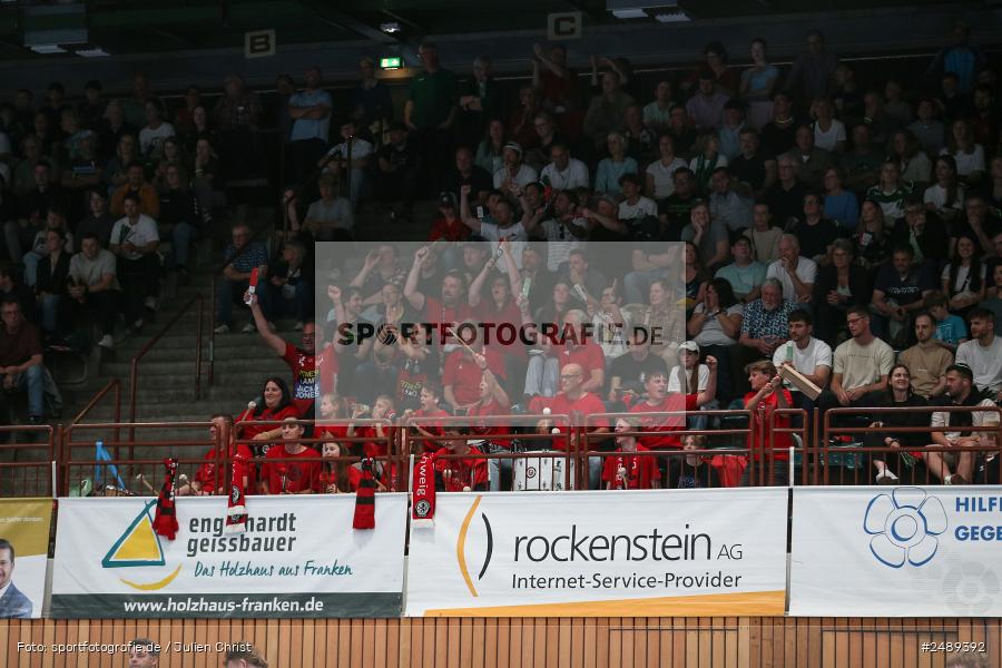tectake Arena, sport, action, Würzburg, Wölfe Würzburg, MTV Braunschweig 1847, MTV, Handball, DJK, DHB, Aufstiegsrunde, 3. Liga, 17.05.2025, 1. Spieltag - Bild-ID: 2489392 tectake Arena, sport, action, Würzburg, Wölfe Würzburg, MTV Braunschweig 1847, MTV, Handball, DJK, DHB, Aufstiegsrunde, 3. Liga, 17.05.2025, 1. Spieltag - Bild-ID: 2489392