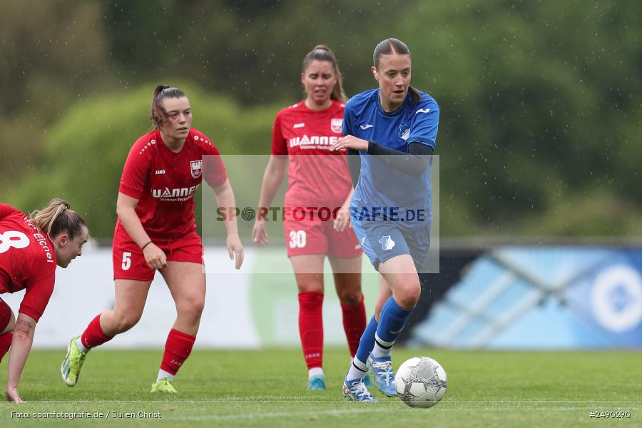 sport, bfv-Verbandsliga Frauen, action, Wertheim-Eichel, TSG Hoffenheim 3, TSG, Sportgelände, Fussball, FCW, FC Wertheim-Eichel, Baden, 25.05.2025 - Bild-ID: 2490290