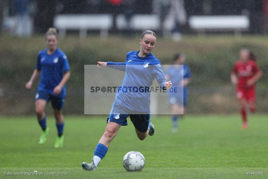 sport, bfv-Verbandsliga Frauen, action, Wertheim-Eichel, TSG Hoffenheim 3, TSG, Sportgelände, Fussball, FCW, FC Wertheim-Eichel, Baden, 25.05.2025 - Bild-ID: 2490295