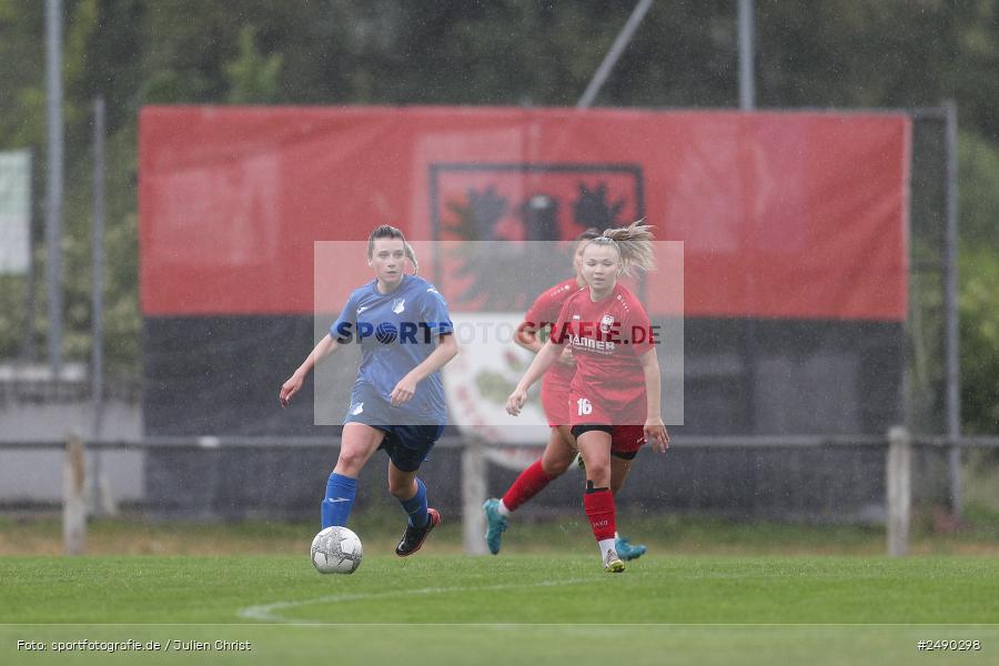 sport, bfv-Verbandsliga Frauen, action, Wertheim-Eichel, TSG Hoffenheim 3, TSG, Sportgelände, Fussball, FCW, FC Wertheim-Eichel, Baden, 25.05.2025 - Bild-ID: 2490298